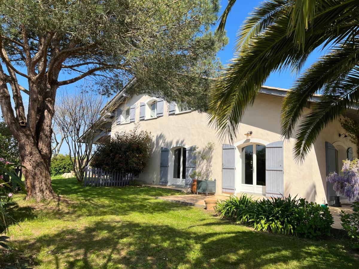 Maison De Charme Avec Piscine Saint-Martin-de-Seignanx 外观 照片